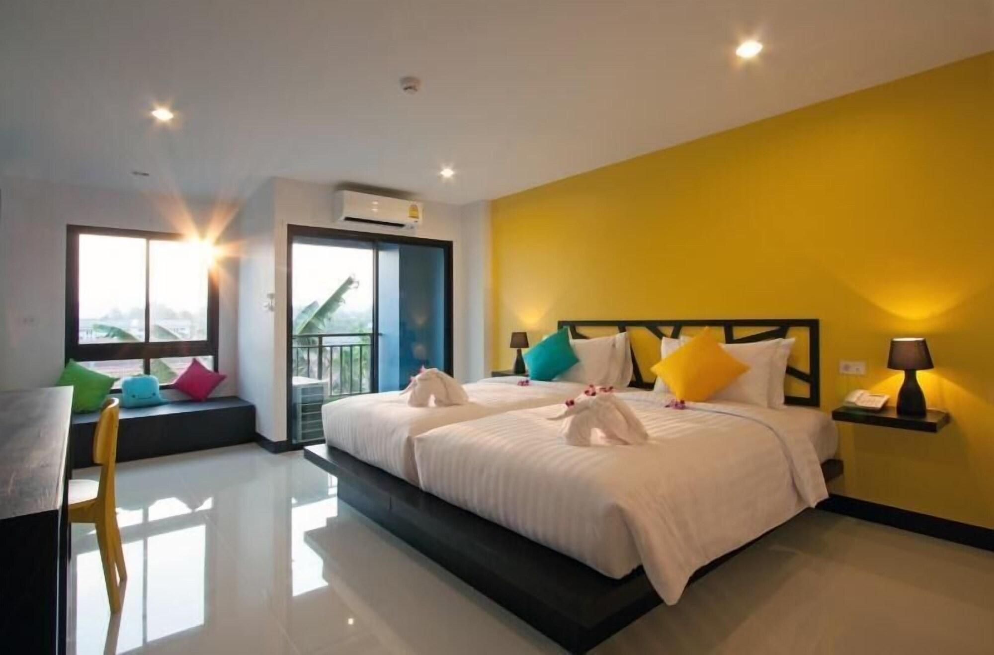 Sleep Whale Hotel Krabi town Esterno foto