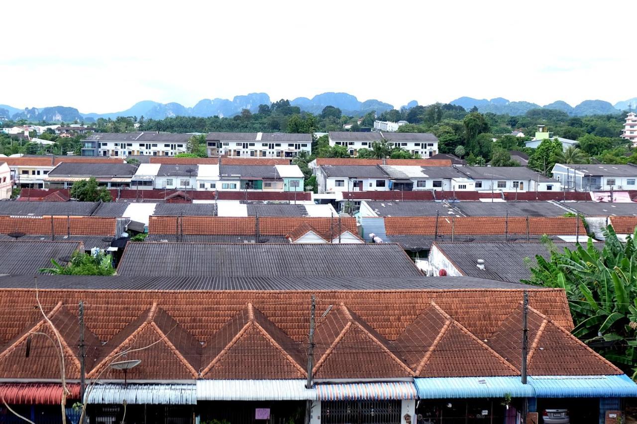 Sleep Whale Hotel Krabi town Esterno foto