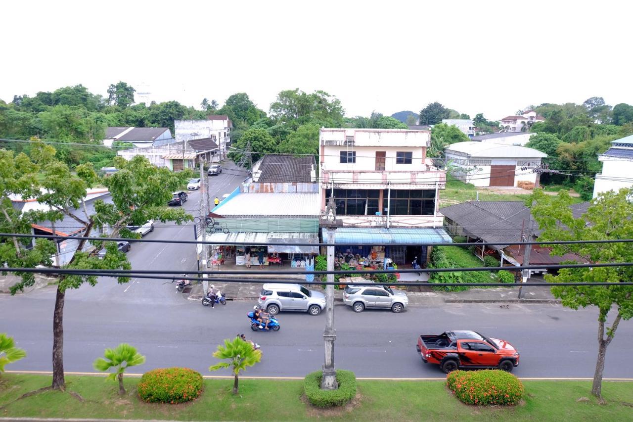 Sleep Whale Hotel Krabi town Esterno foto