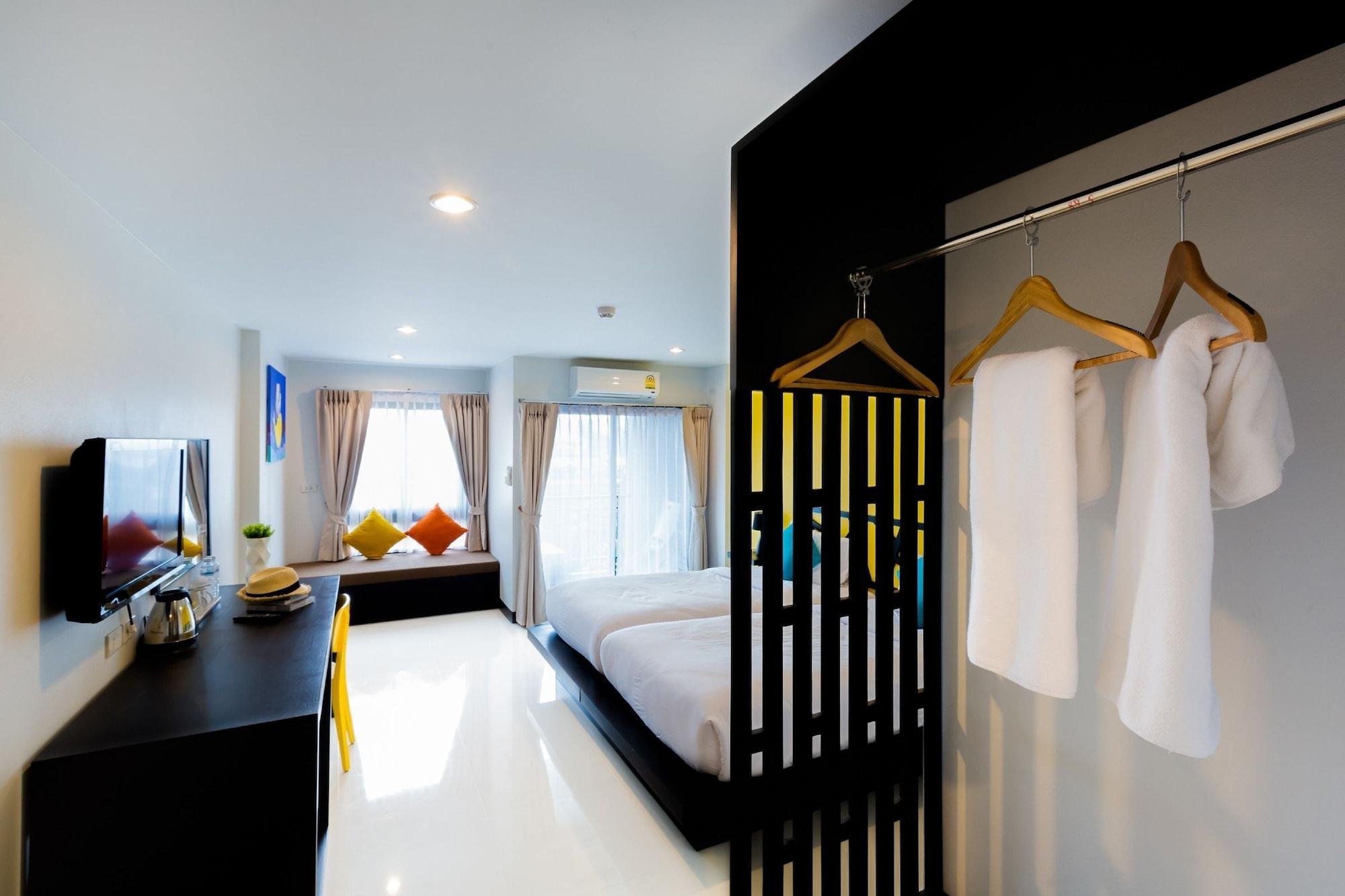 Sleep Whale Hotel Krabi town Esterno foto